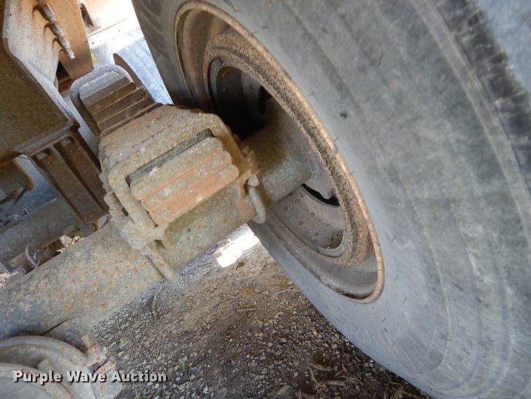 image for item GR9778 1995 Benson Truck Bodies A30666S50 end dump trailer