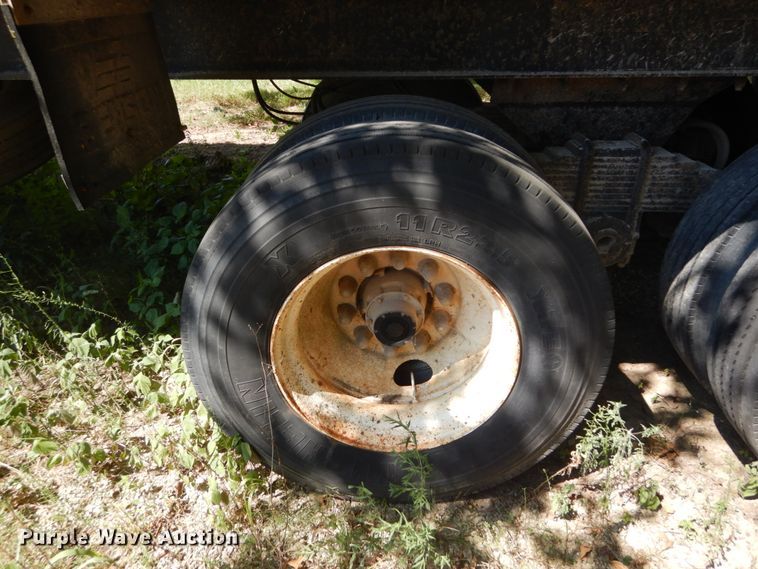 image for item GR9778 1995 Benson Truck Bodies A30666S50 end dump trailer