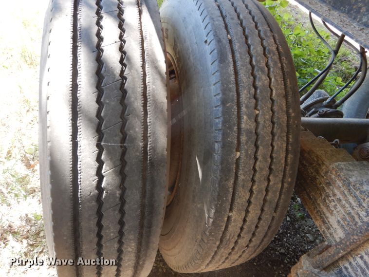 image for item GR9778 1995 Benson Truck Bodies A30666S50 end dump trailer