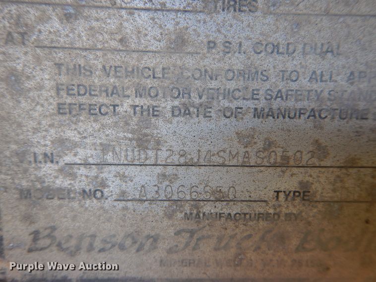 image for item GR9778 1995 Benson Truck Bodies A30666S50 end dump trailer