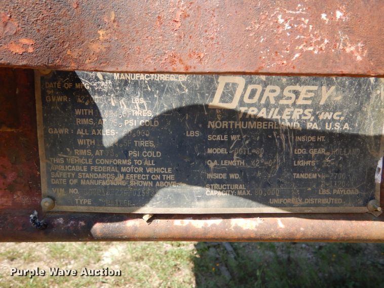 image for item GR9780 1983 Dorsey flatbed trailer