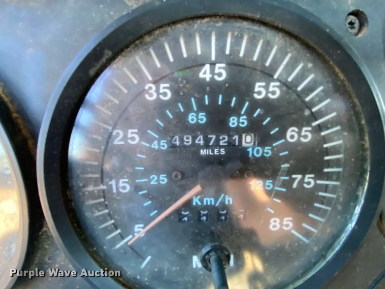 image for item HA9593 1994 Mack CH613  flatbed truck