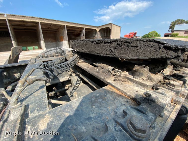 image for item HE9750 2007 International 9900ix  semi truck