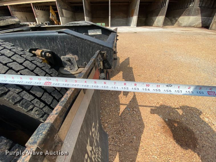 image for item HE9750 2007 International 9900ix  semi truck