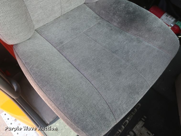 image for item HJ9352 2016 Freightliner Cascadia 125  semi truck