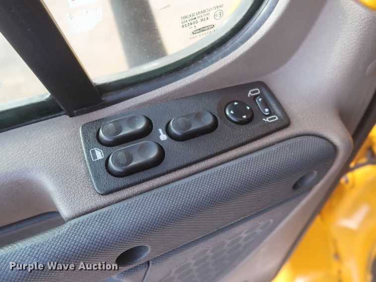 image for item HJ9353 2016 Freightliner Cascadia 125  semi truck