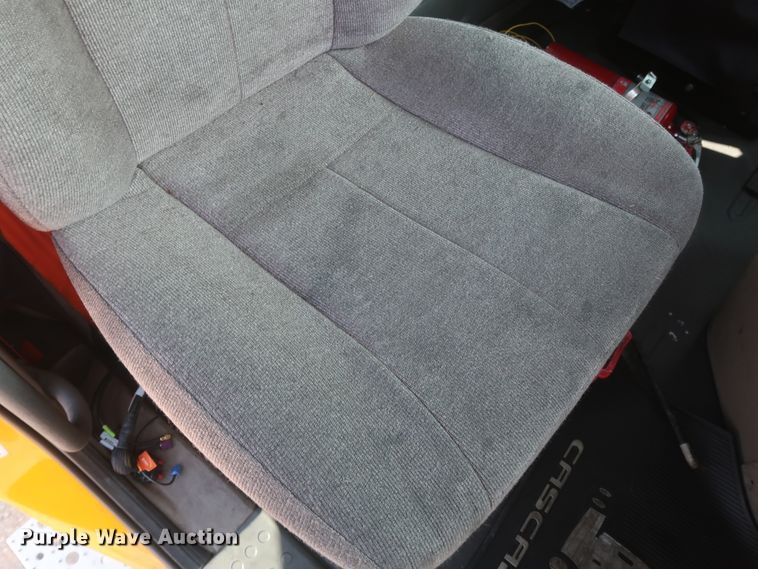 image for item HJ9355 2016 Freightliner Cascadia 125  semi truck