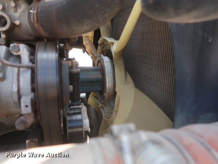 image for item HJ9357 2017 Freightliner Cascadia 125  semi truck