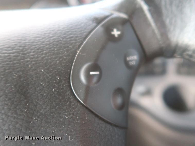 image for item HJ9358 2018 Freightliner Cascadia 125  semi truck