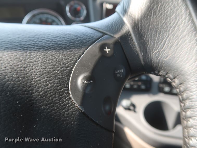 image for item HJ9359 2018 Freightliner Cascadia 125  semi truck