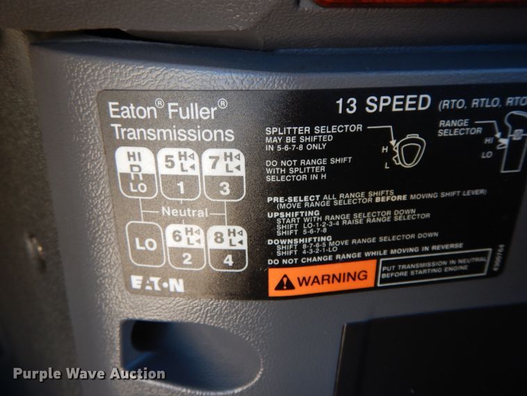 image for item HJ9614 2011 Mack CXU613  semi truck