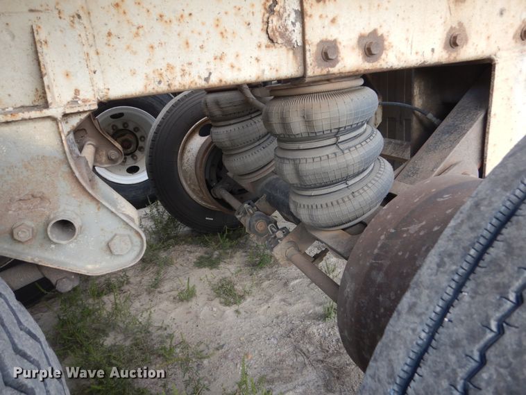 image for item HP9775 1994 Corn Belt S-422 bottom dump trailer