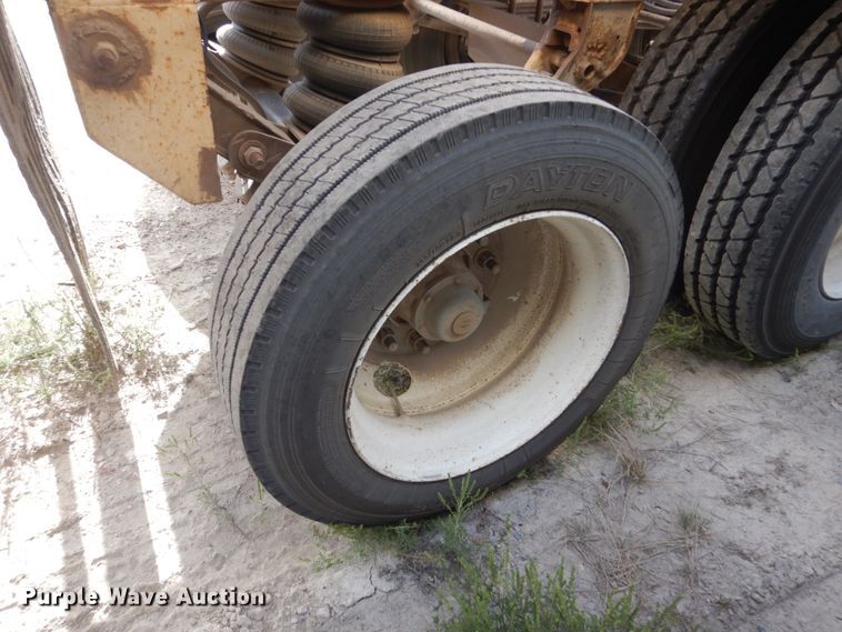 image for item HP9775 1994 Corn Belt S-422 bottom dump trailer