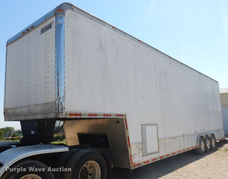 image for item HV9778 1999 Haulmark GF840EG5-102 enclosed cargo trailer