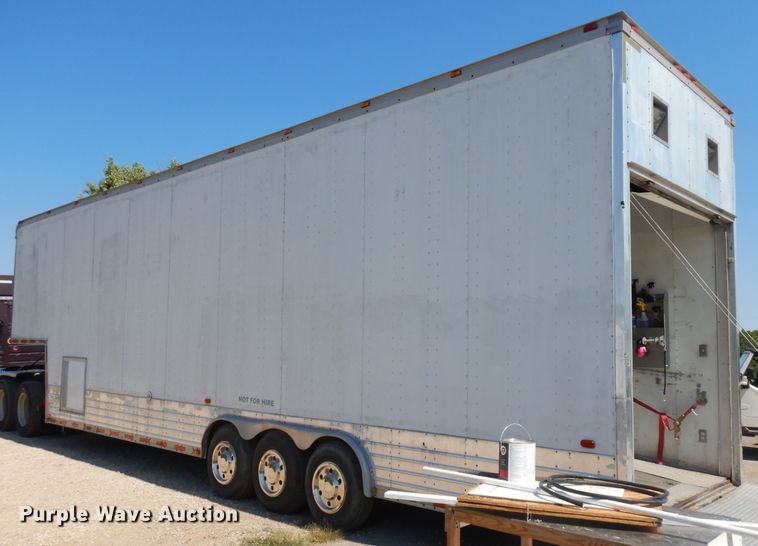 image for item HV9778 1999 Haulmark GF840EG5-102 enclosed cargo trailer