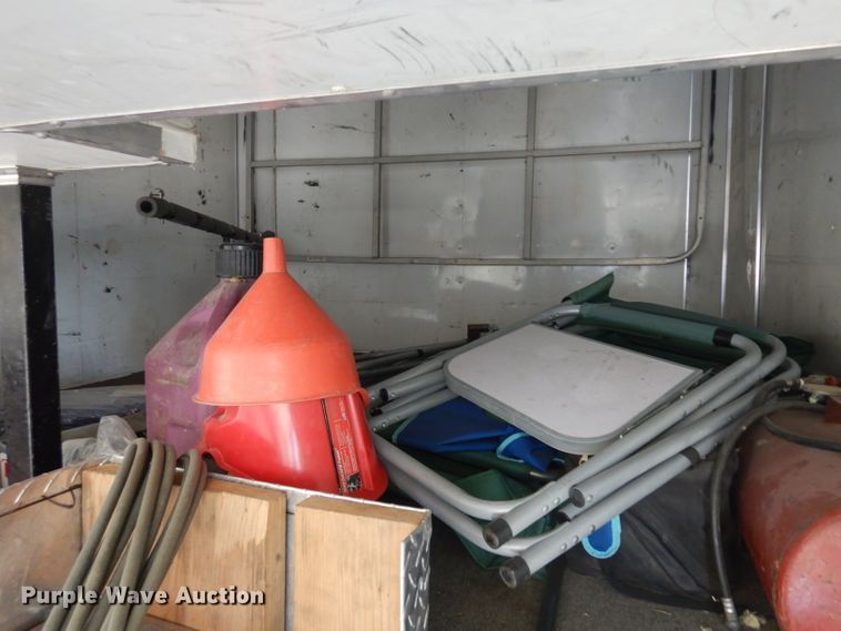 image for item HV9778 1999 Haulmark GF840EG5-102 enclosed cargo trailer