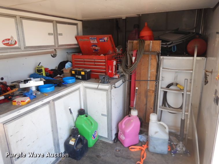 image for item HV9778 1999 Haulmark GF840EG5-102 enclosed cargo trailer