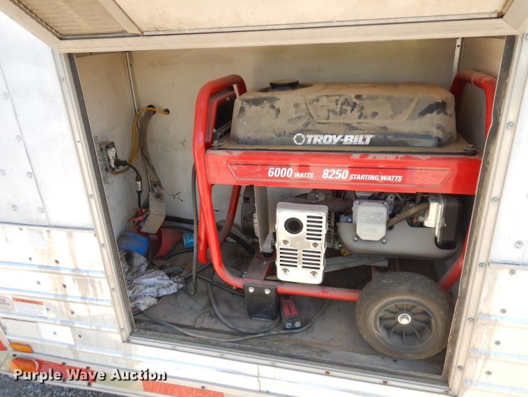 image for item HV9778 1999 Haulmark GF840EG5-102 enclosed cargo trailer