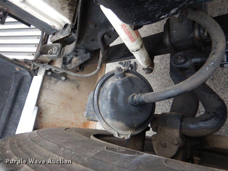 image for item HY9488 1986 Kenworth W900B  semi truck