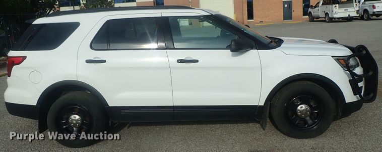 image for item DE0669 2017 Ford Explorer Police Interceptor  SUV