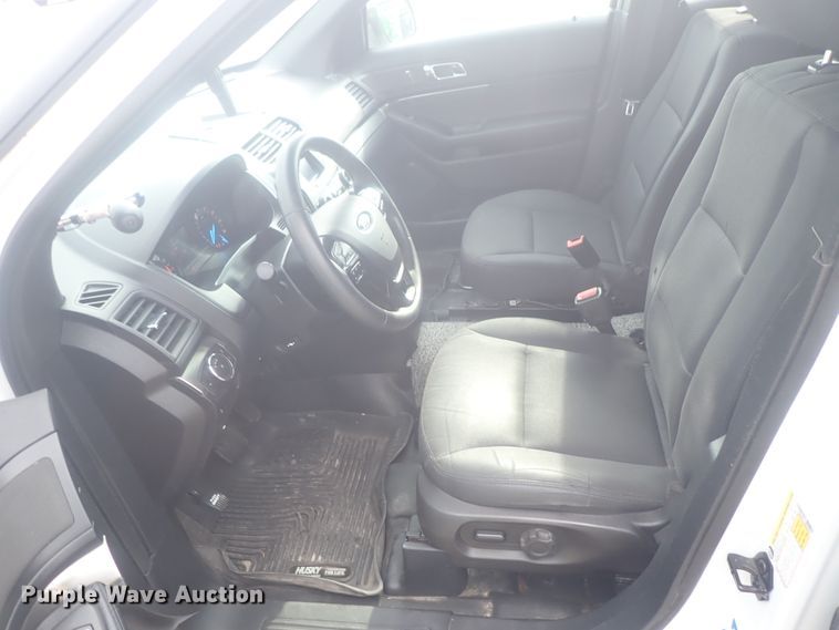 image for item DE0669 2017 Ford Explorer Police Interceptor  SUV