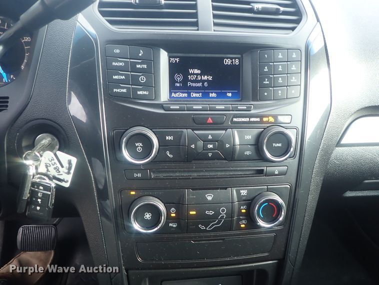 image for item DE0669 2017 Ford Explorer Police Interceptor  SUV