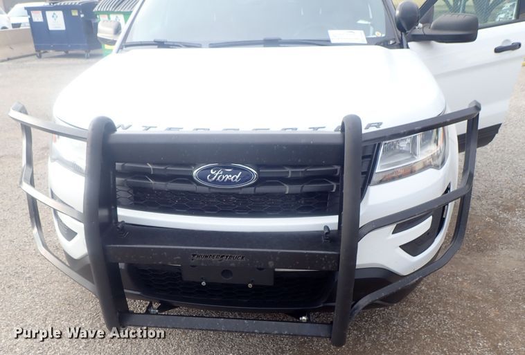 image for item DE0669 2017 Ford Explorer Police Interceptor  SUV