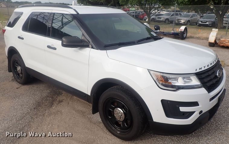 image for item DE0670 2016 Ford Explorer Police Interceptor  SUV