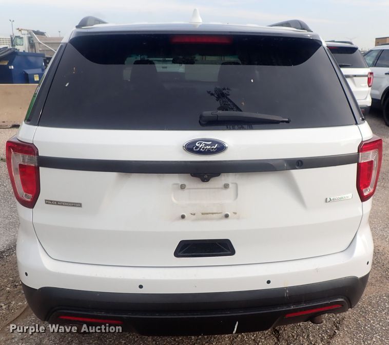 image for item DE0670 2016 Ford Explorer Police Interceptor  SUV