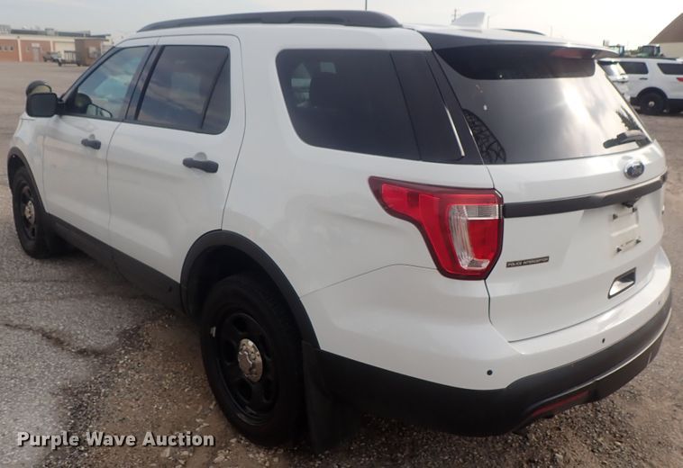 image for item DE0670 2016 Ford Explorer Police Interceptor  SUV