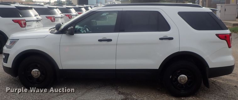 image for item DE0670 2016 Ford Explorer Police Interceptor  SUV
