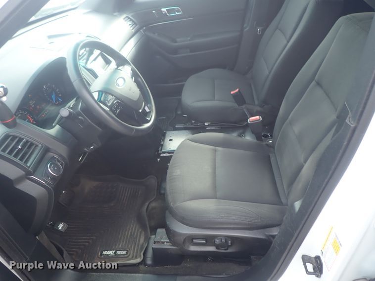 image for item DE0670 2016 Ford Explorer Police Interceptor  SUV