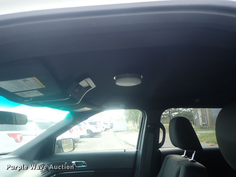 image for item DE0670 2016 Ford Explorer Police Interceptor  SUV