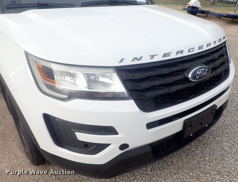 image for item DE0670 2016 Ford Explorer Police Interceptor  SUV