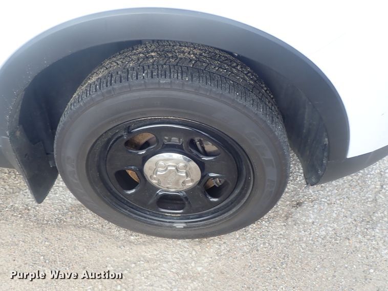 image for item DE0670 2016 Ford Explorer Police Interceptor  SUV