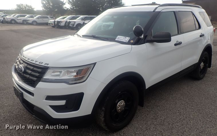 image for item DE0672 2017 Ford Explorer Police Interceptor  SUV
