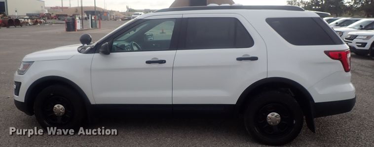 image for item DE0672 2017 Ford Explorer Police Interceptor  SUV