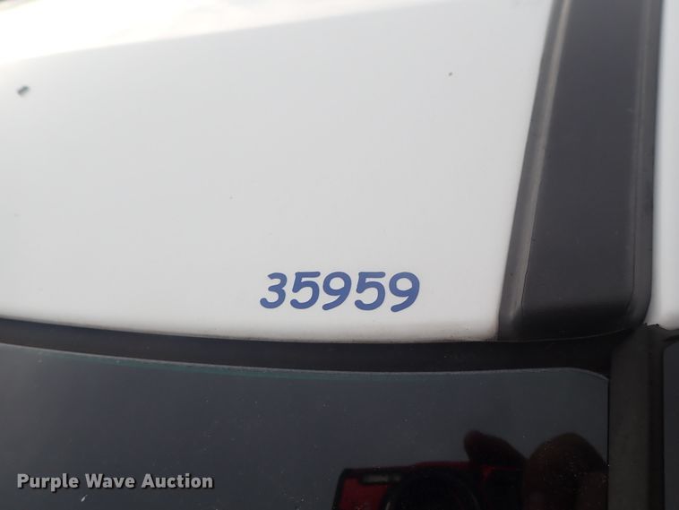 image for item DE0672 2017 Ford Explorer Police Interceptor  SUV