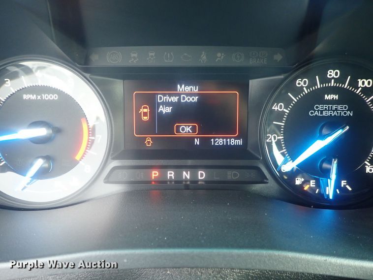 image for item DE0673 2017 Ford Explorer Police Interceptor  SUV