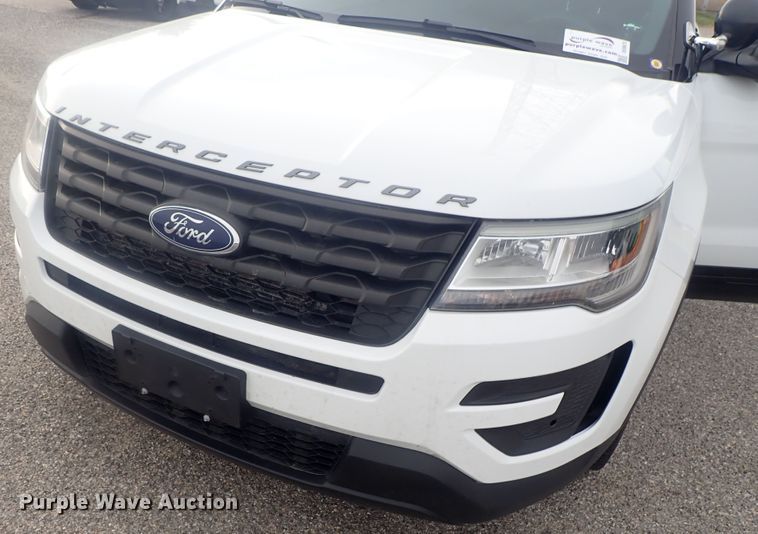 image for item DE0673 2017 Ford Explorer Police Interceptor  SUV