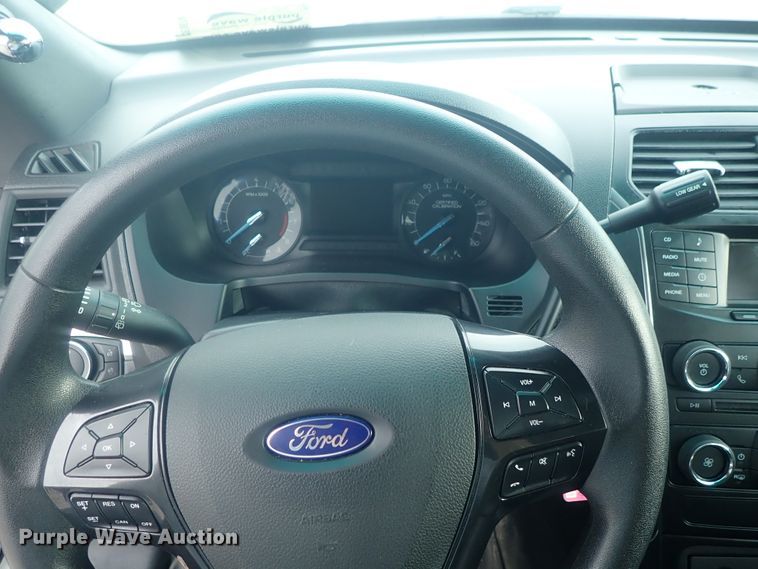 image for item DE0674 2017 Ford Explorer Police Interceptor  SUV