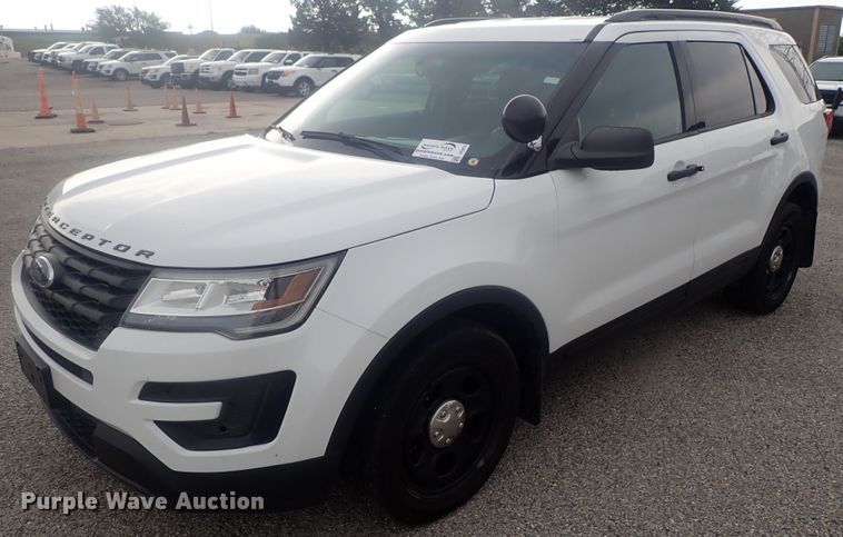 image for item DE0675 2016 Ford Explorer Police Interceptor  SUV