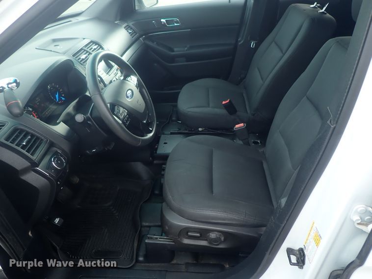 image for item DE0675 2016 Ford Explorer Police Interceptor  SUV