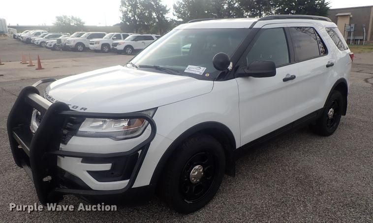 image for item DE0676 2017 Ford Explorer Police Interceptor  SUV
