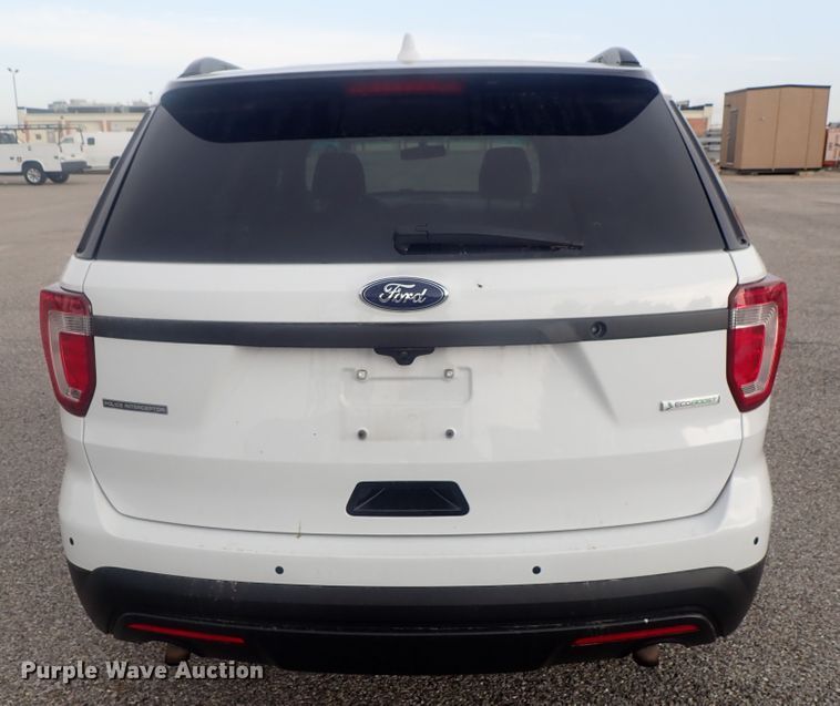 image for item DE0676 2017 Ford Explorer Police Interceptor  SUV