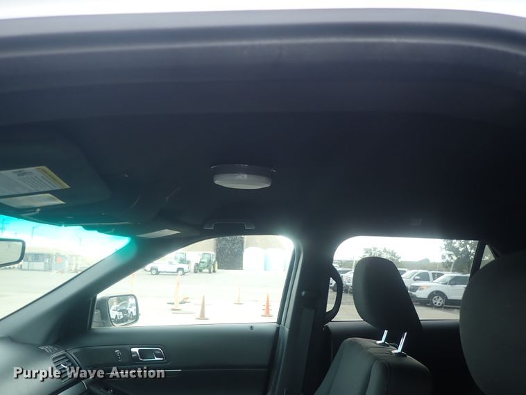 image for item DE0676 2017 Ford Explorer Police Interceptor  SUV