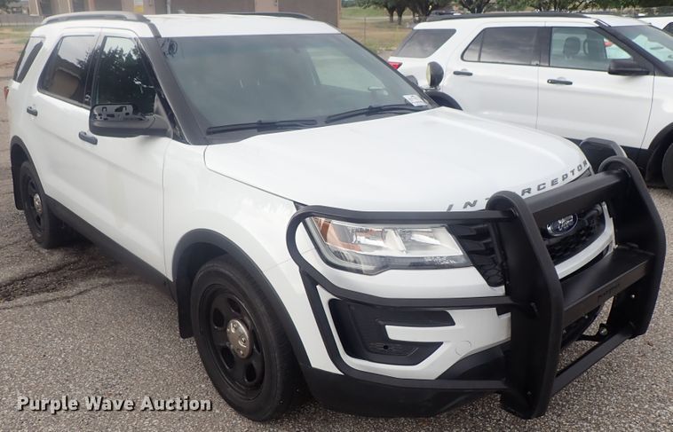 image for item DE0677 2017 Ford Explorer Police Interceptor  SUV