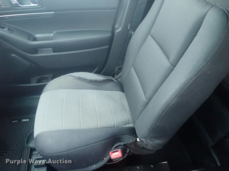 image for item DE0677 2017 Ford Explorer Police Interceptor  SUV