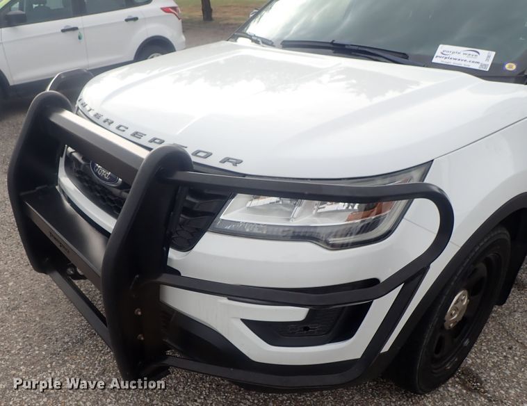 image for item DE0677 2017 Ford Explorer Police Interceptor  SUV