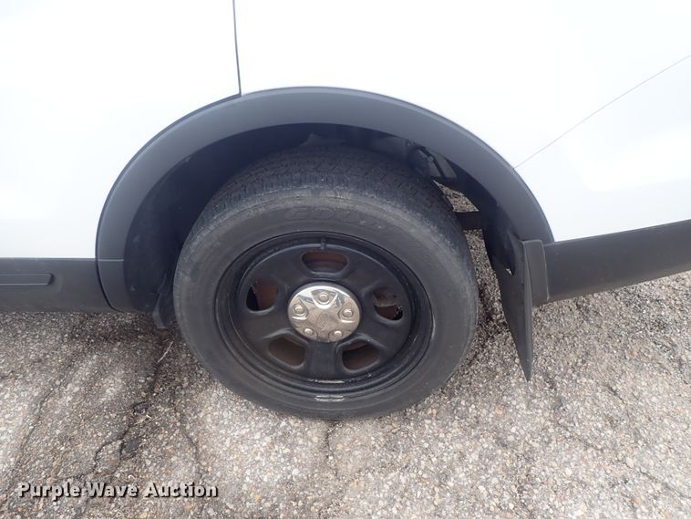 image for item DE0677 2017 Ford Explorer Police Interceptor  SUV